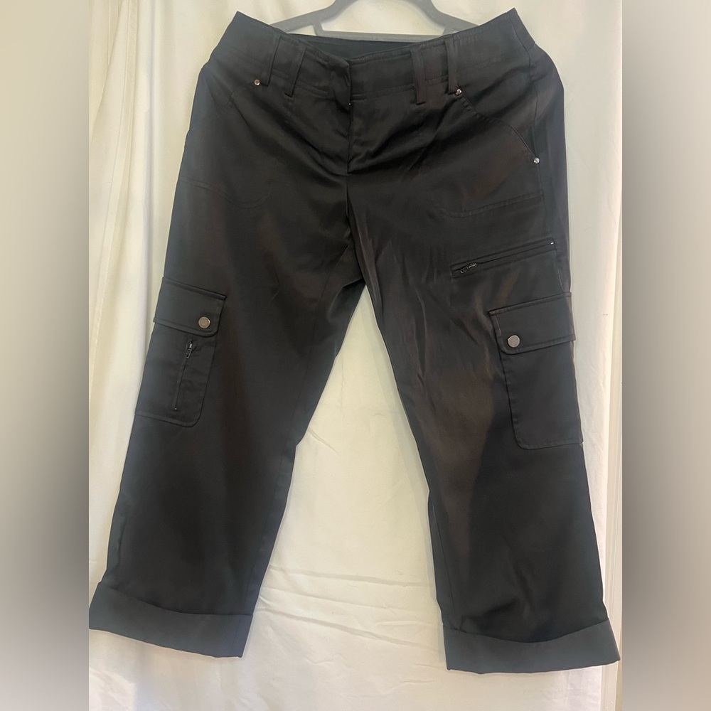 Cache Black Capris with Straight Leg Design